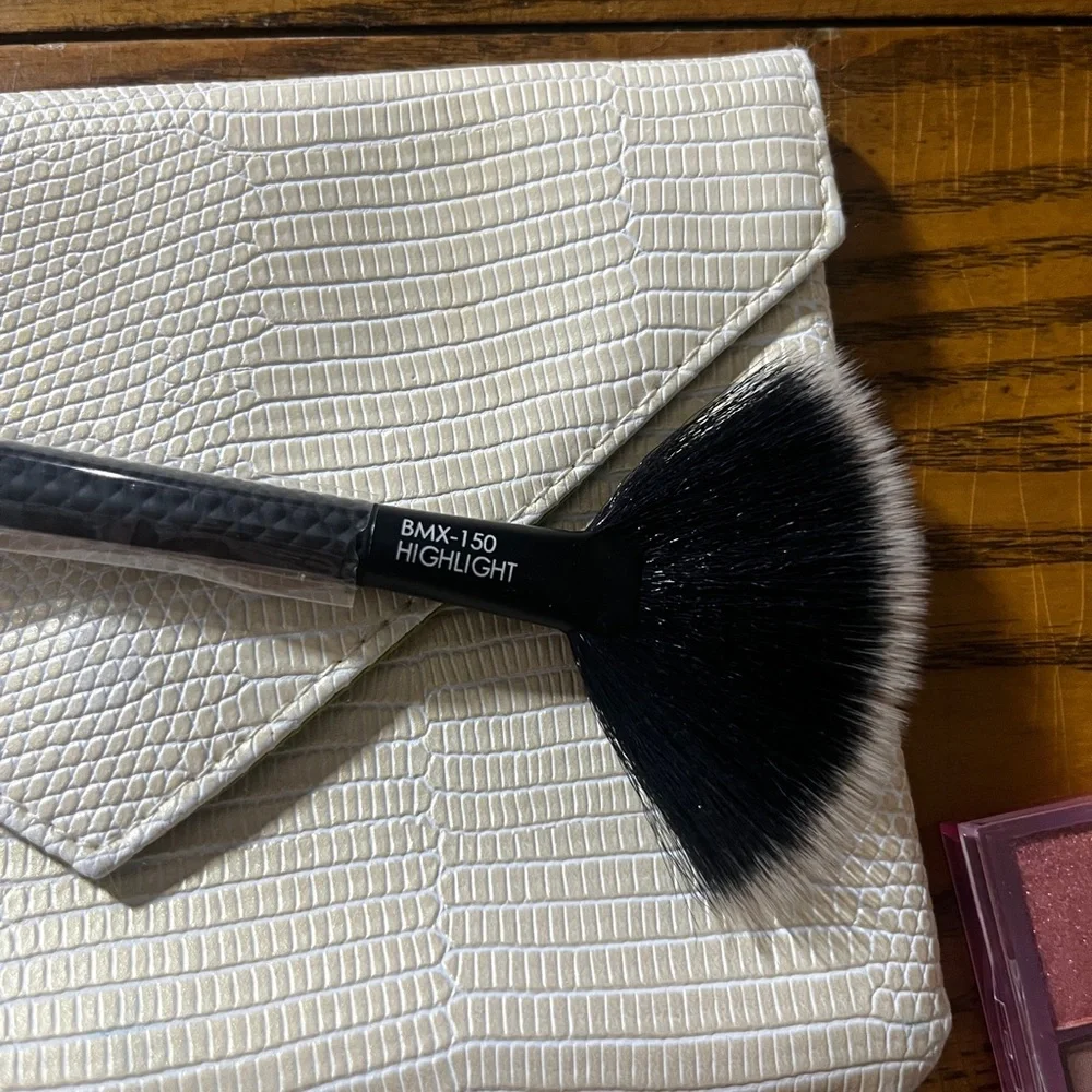 Moda Luxe bybi beauty